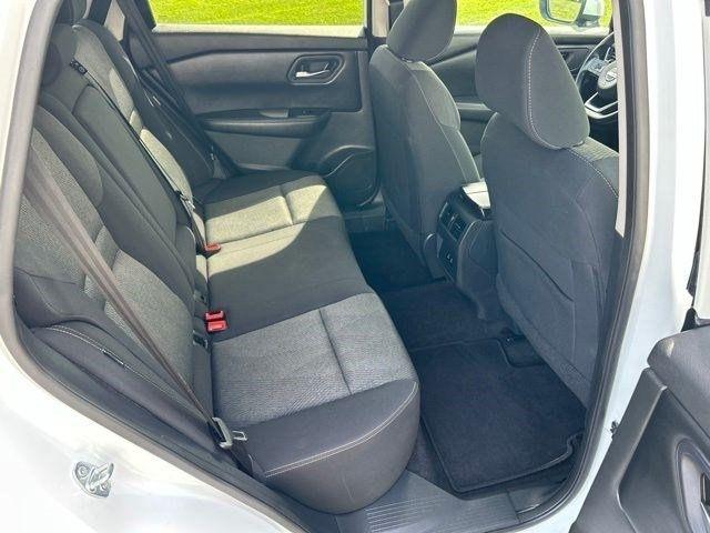 Nissan Rogue  2024