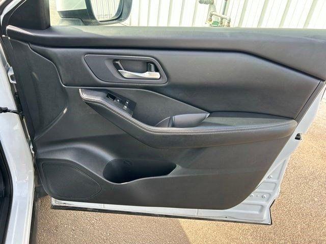 Nissan Rogue  2024