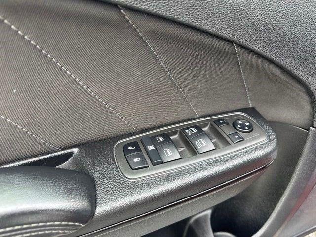 Dodge Charger  2022