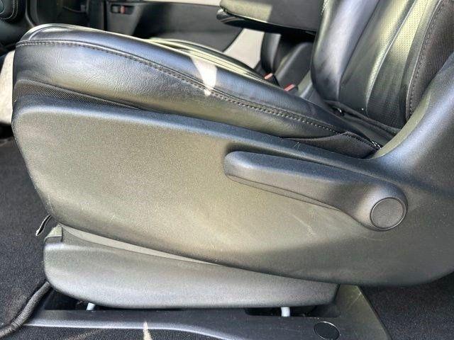 Chrysler Pacifica Hybrid  2023