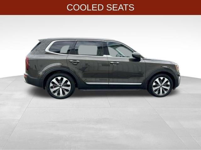 Kia Telluride  2022