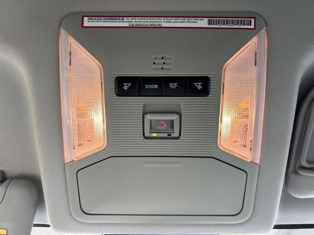 Toyota RAV4  2021