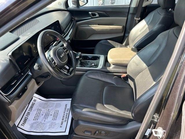 Kia Carnival  2025