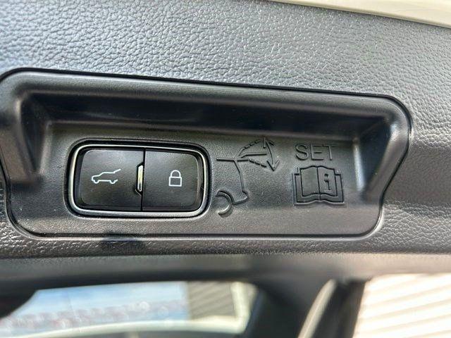 Ford Explorer Limited AWD 2023