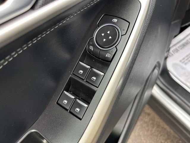 Ford Explorer XLT AWD 2021