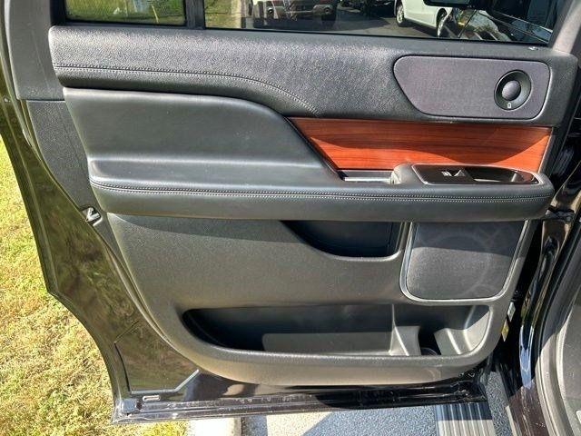 Lincoln Navigator  2021