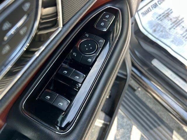 Lincoln Navigator L Reserve 4WD 2021