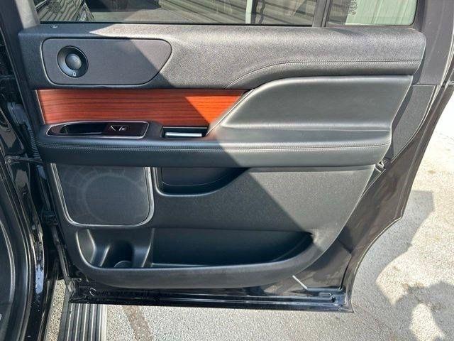 Lincoln Navigator L Reserve 4WD 2021