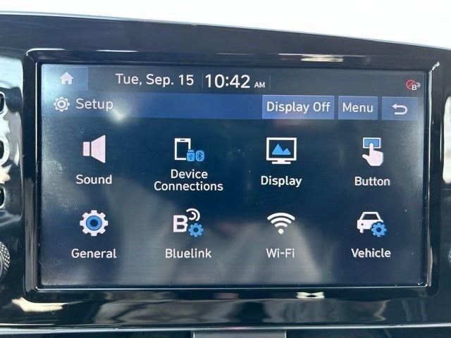 Hyundai Elantra  2022