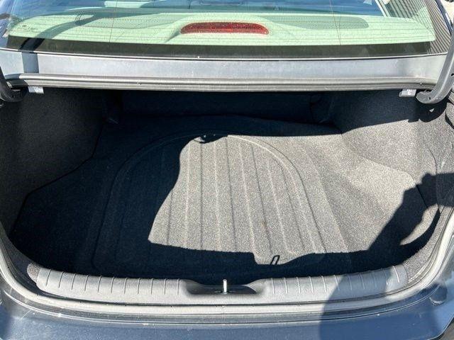 Hyundai Elantra  2022