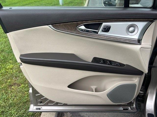 Lincoln Nautilus  2019