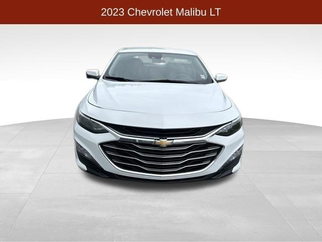 Chevrolet Malibu  2023