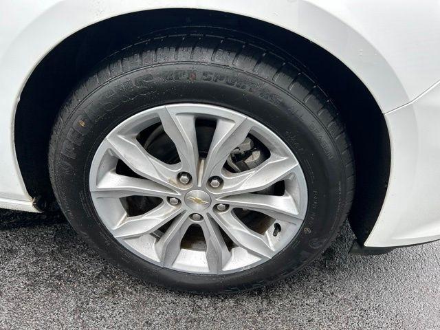 Chevrolet Malibu  2023