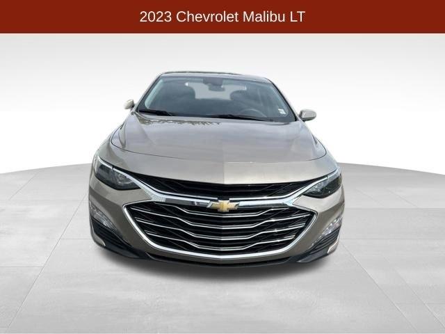 Chevrolet Malibu  2023