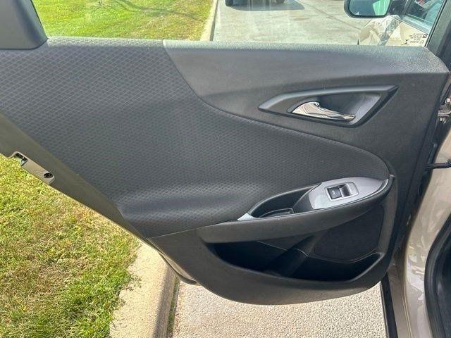 Chevrolet Malibu  2023
