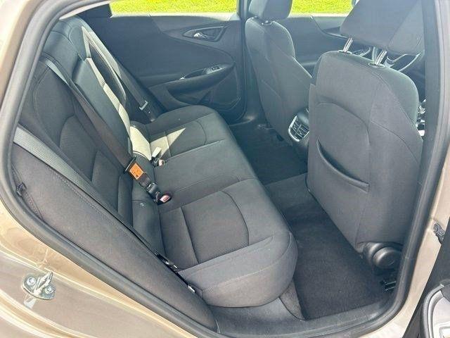 Chevrolet Malibu  2023