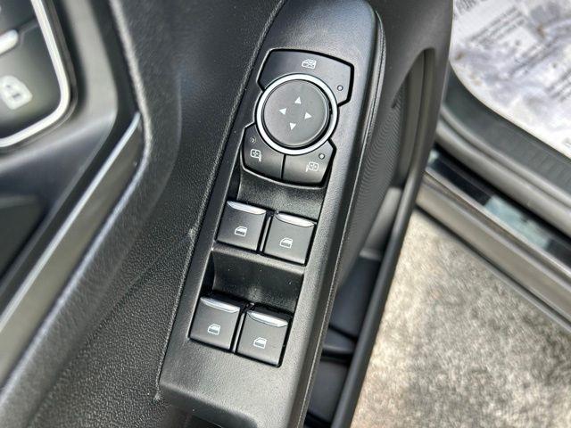 Ford Escape  2025