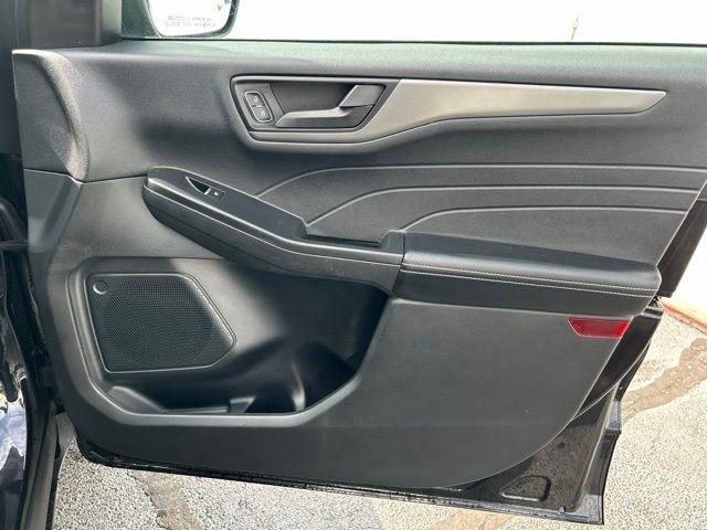 Ford Escape  2025