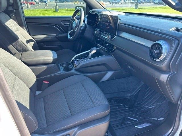Chevrolet Colorado LT Crew Cab 2WD 2024