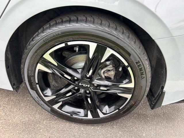 Kia K5  2023