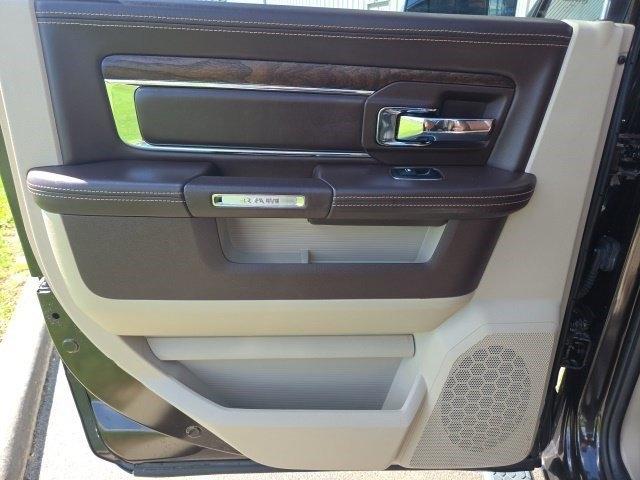 RAM 1500 Longhorn Crew Cab LWB 4WD 2017