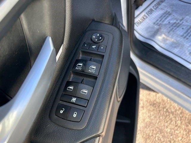 RAM 1500 Big Horn Crew Cab SWB 4WD 2023