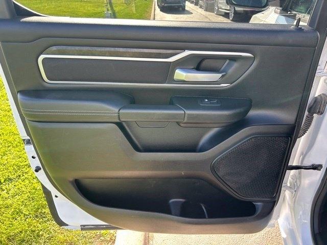 RAM 1500 Big Horn Crew Cab SWB 4WD 2023