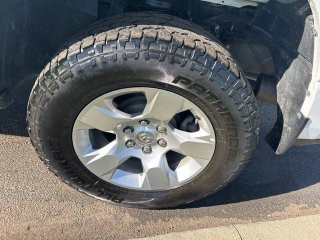 RAM 1500 Big Horn Crew Cab SWB 4WD 2023