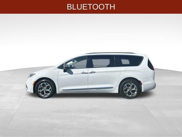 Chrysler Pacifica Limited FWD 2023