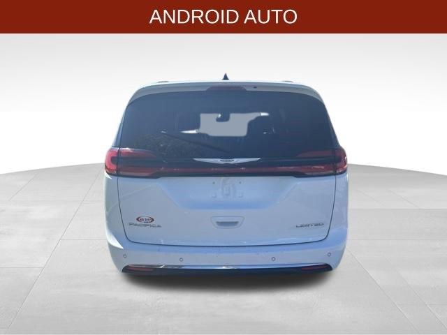 Chrysler Pacifica Limited FWD 2023