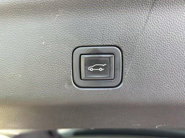 GMC Yukon SLT 4WD 2023