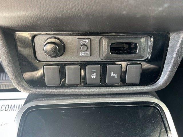 Mitsubishi Outlander SEL AWD 2018