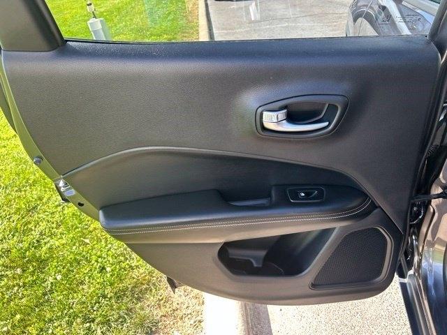 Jeep Compass Latitude FWD 2018
