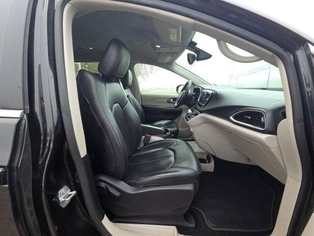 Chrysler Pacifica Touring-L 2019