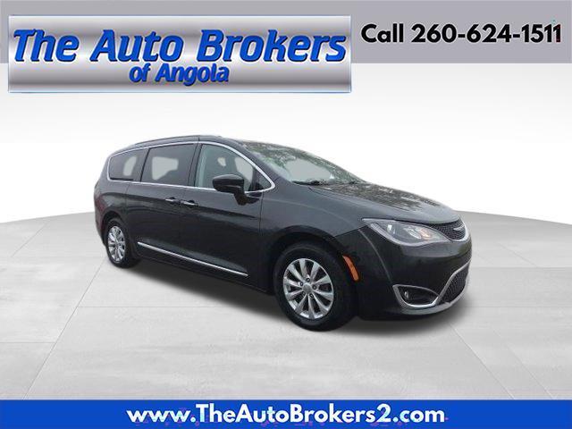 2019 Chrysler Pacifica Touring-L