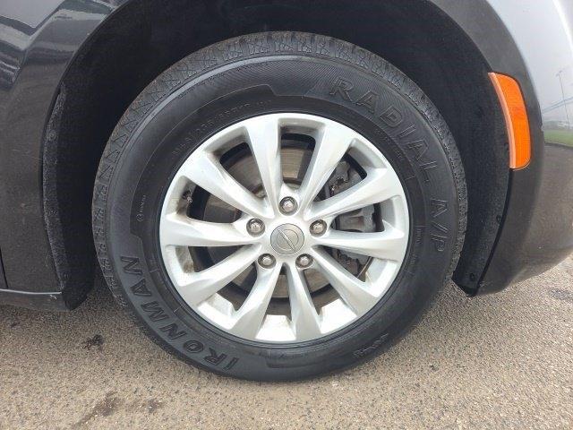 Chrysler Pacifica Touring-L 2019