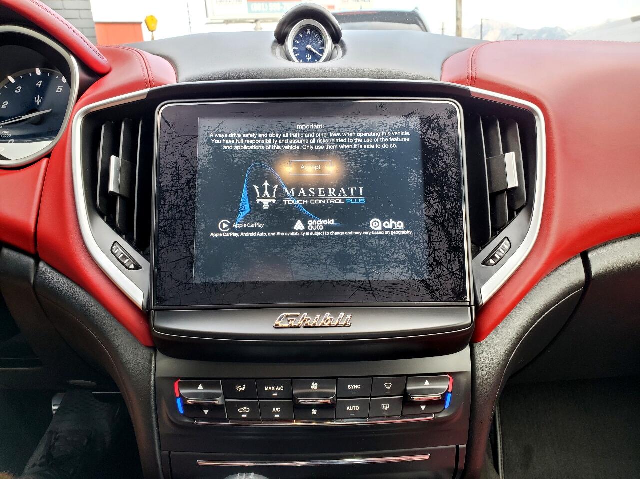 Maserati Ghibli S Q4 3.0L 2017 Maserati Ghibli S Q4 3.0L 2017