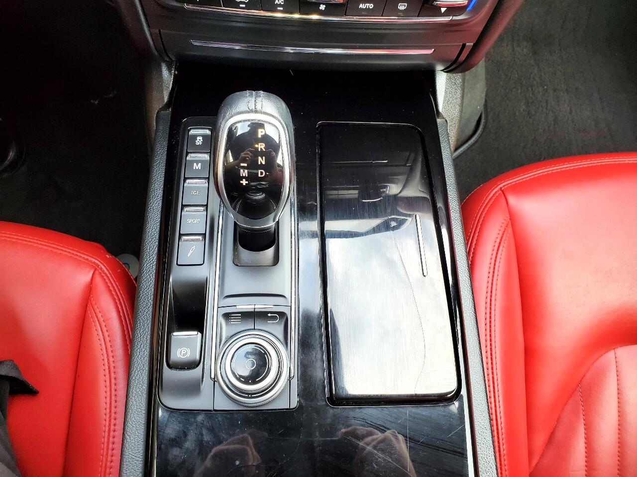 Maserati Ghibli S Q4 3.0L 2017 Maserati Ghibli S Q4 3.0L 2017