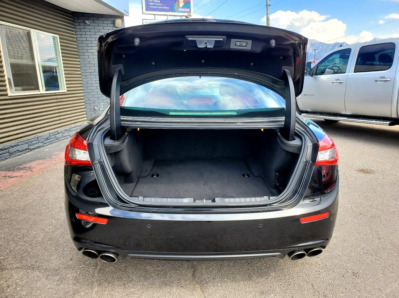 Maserati Ghibli S Q4 3.0L 2017 Maserati Ghibli S Q4 3.0L 2017