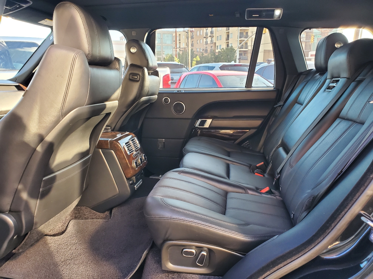 2014 Land Rover Range Rover Supercharged LWB photo 10