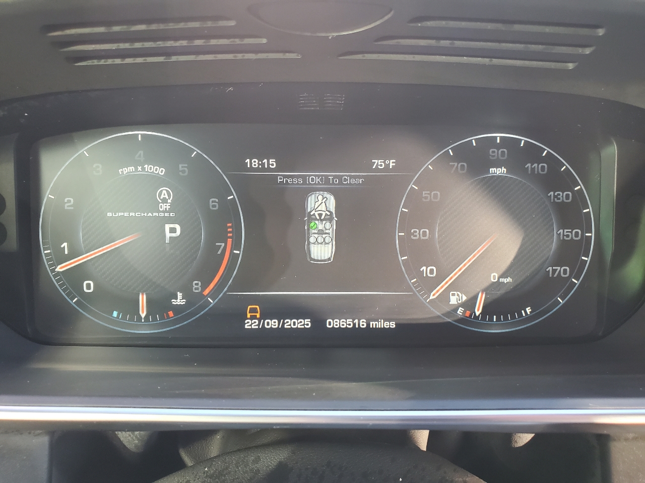 2014 Land Rover Range Rover Supercharged LWB photo 13