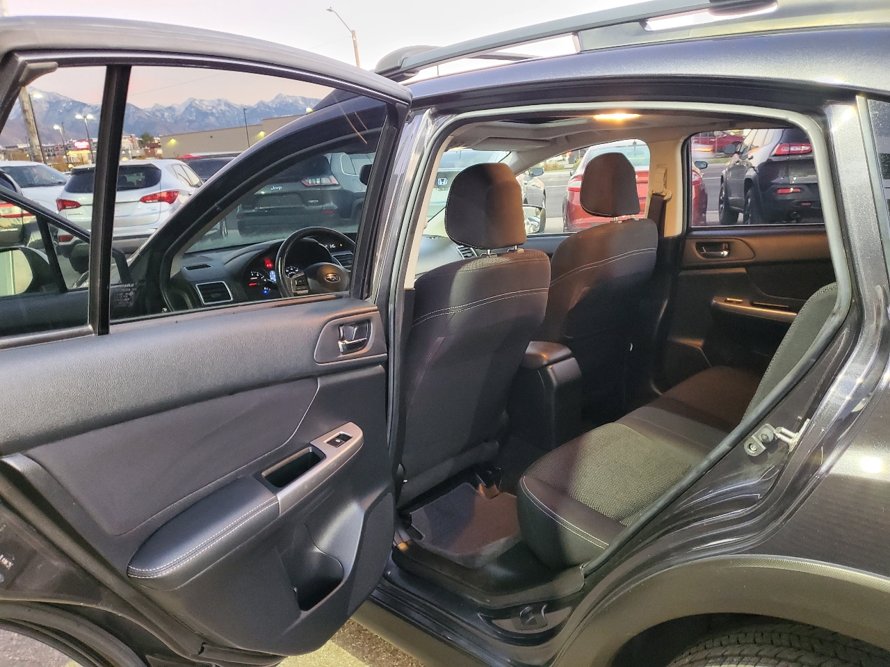 Subaru XV Crosstrek 5dr CVT 2.0i Premium 2015 Subaru XV Crosstrek 5dr CVT 2.0i Premium 2015