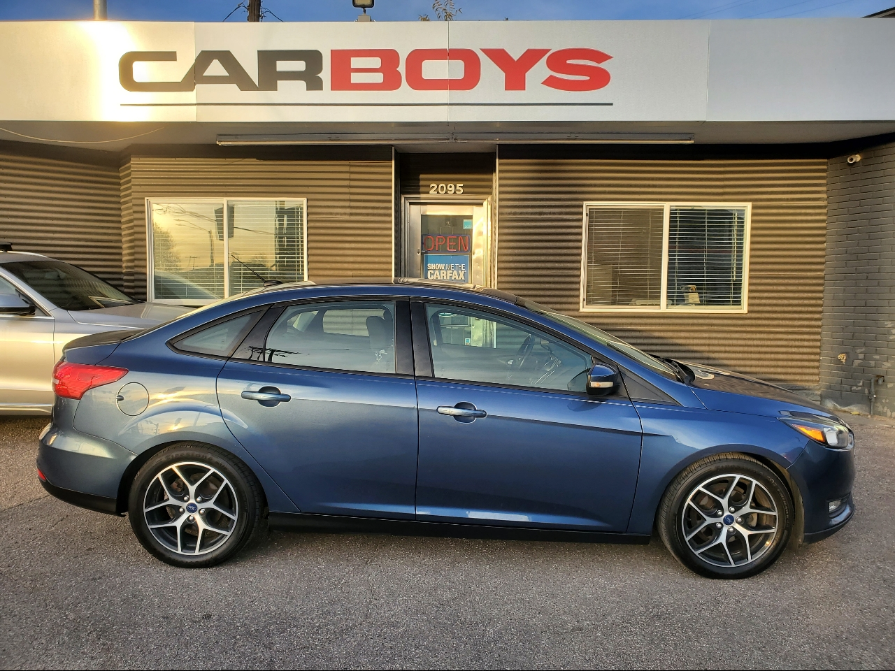 2018 Ford Focus SEL Sedan