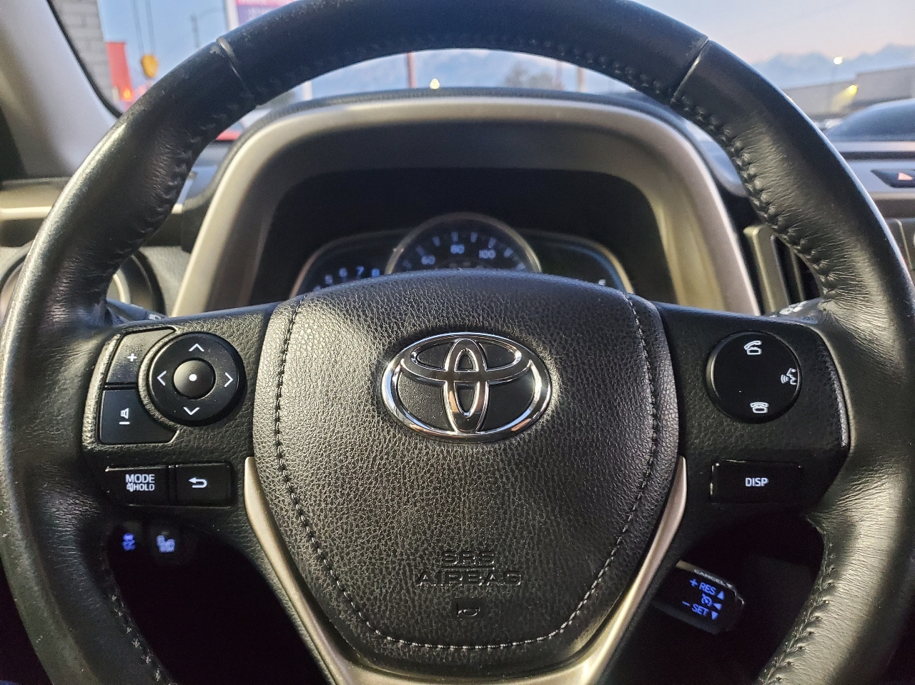 Toyota RAV4 AWD 4dr Limited (Natl) 2014