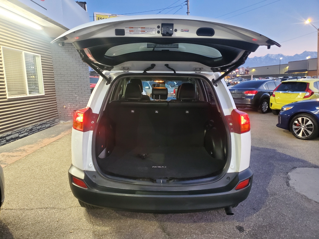 Toyota RAV4 AWD 4dr Limited (Natl) 2014