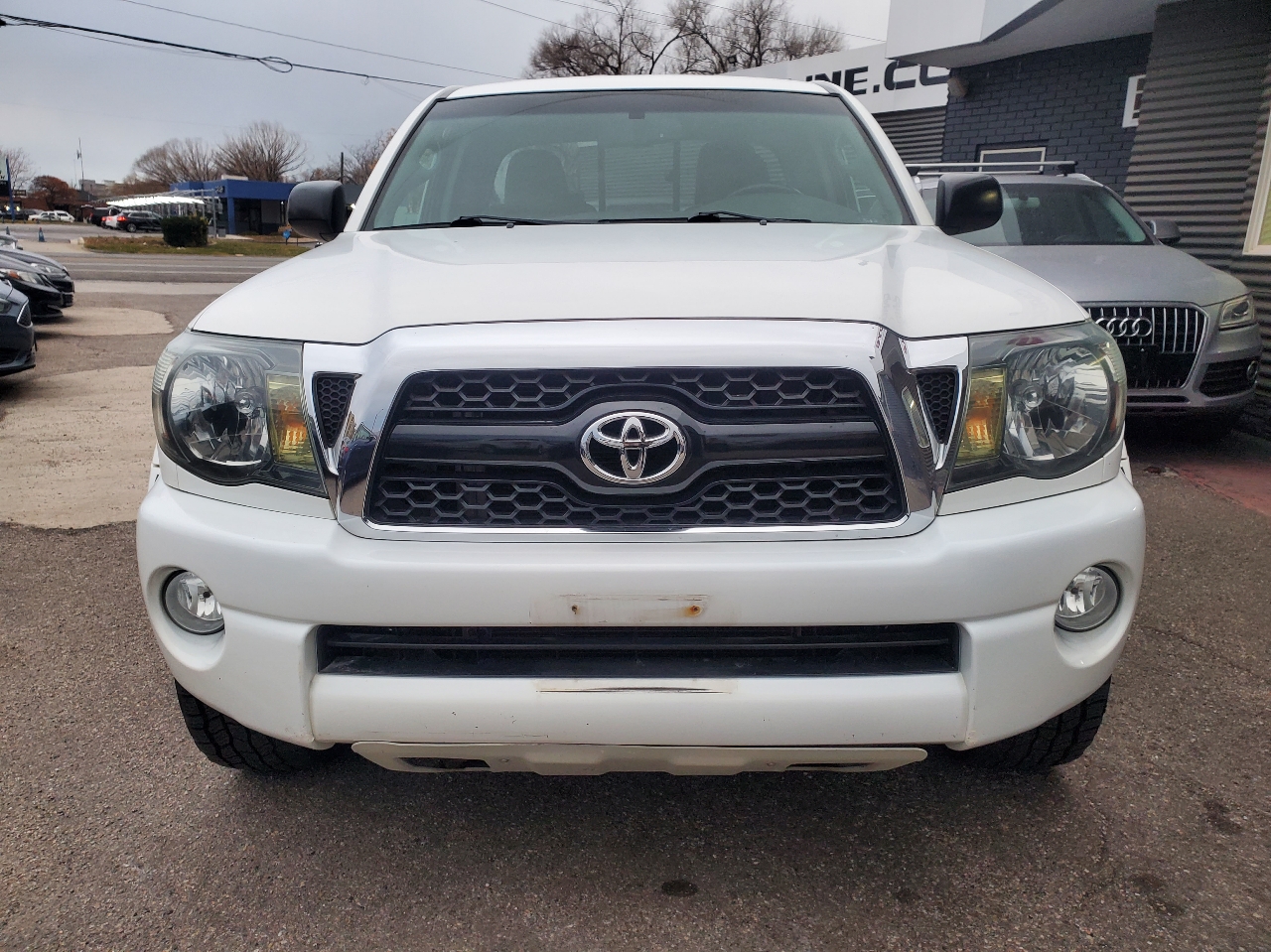 Toyota Tacoma 4WD Access V6 MT (Natl) 2011