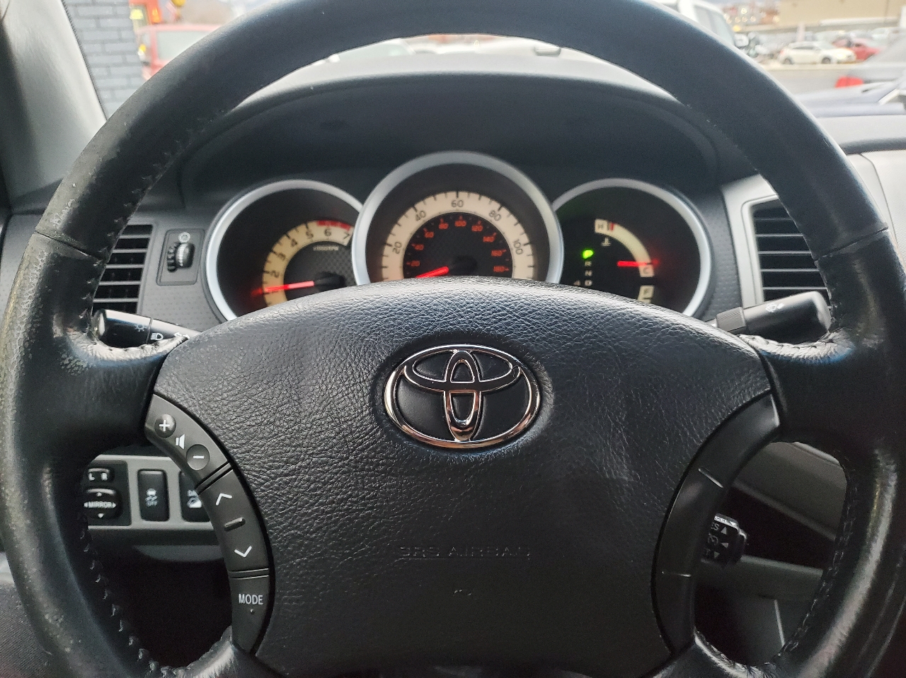 Toyota Tacoma 4WD Access V6 MT (Natl) 2011