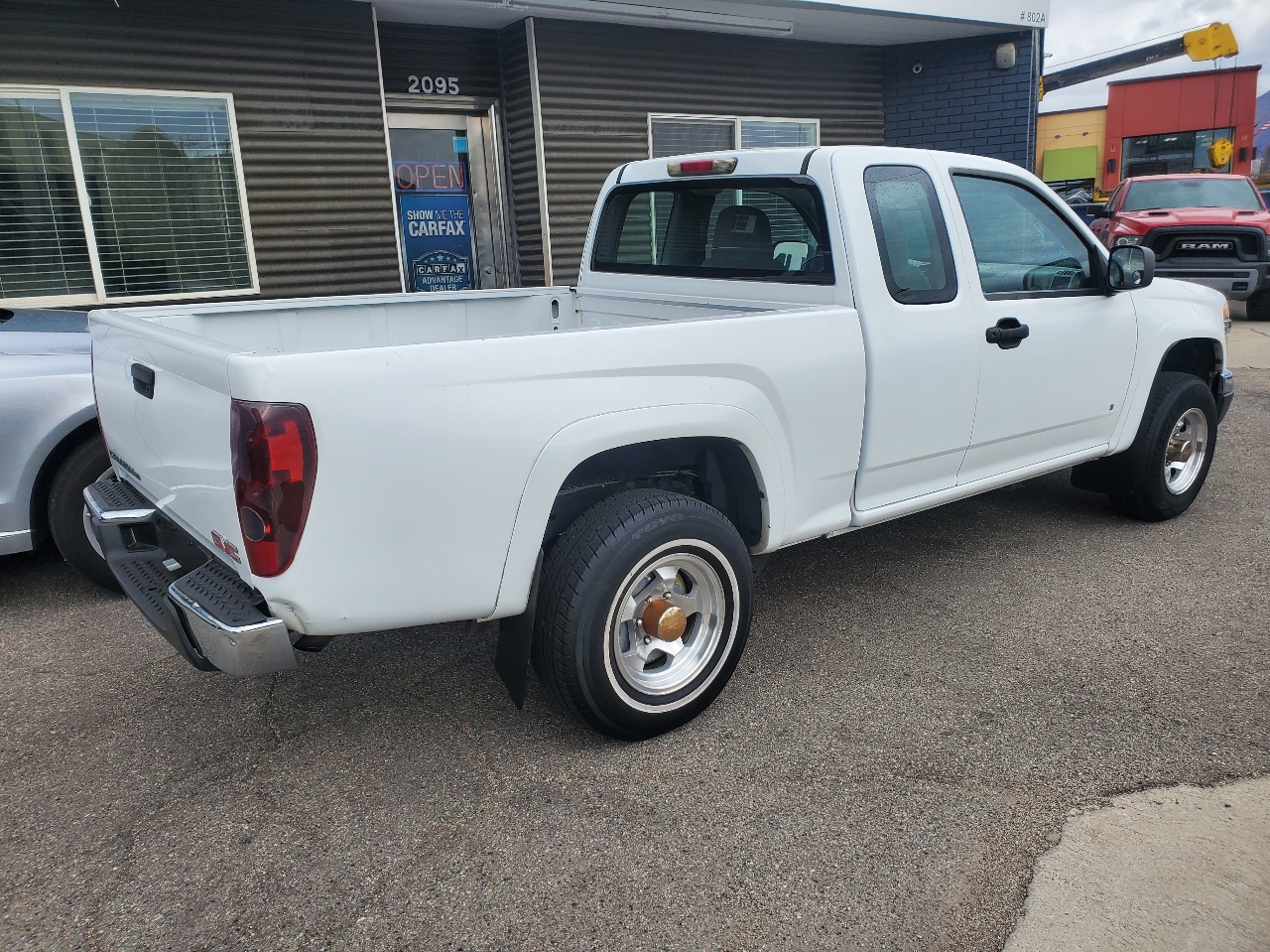 GMC Canyon 4WD Ext Cab 125.9" Work Truck 2007