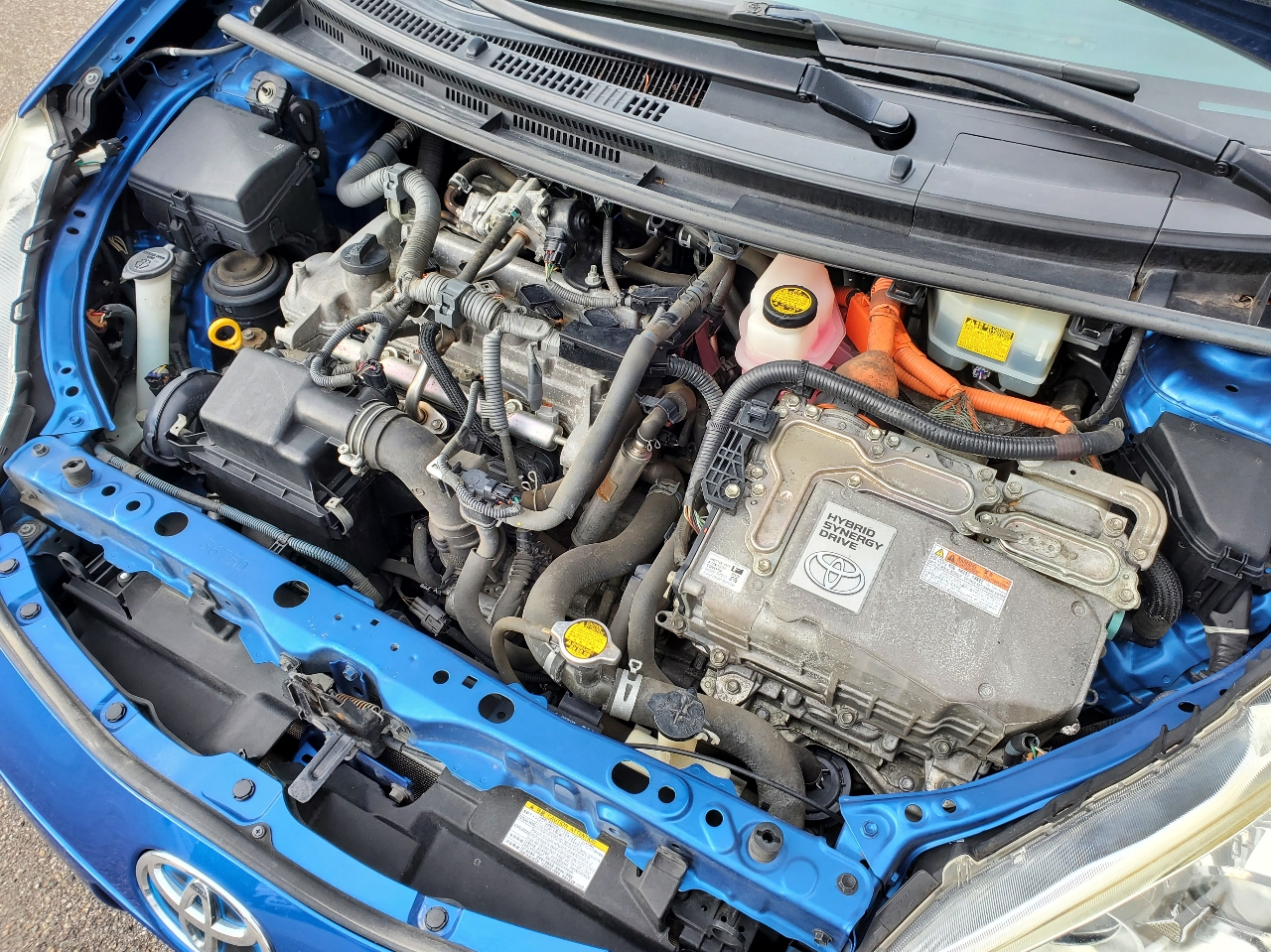 Toyota Prius c 5dr HB Four (Natl) 2012