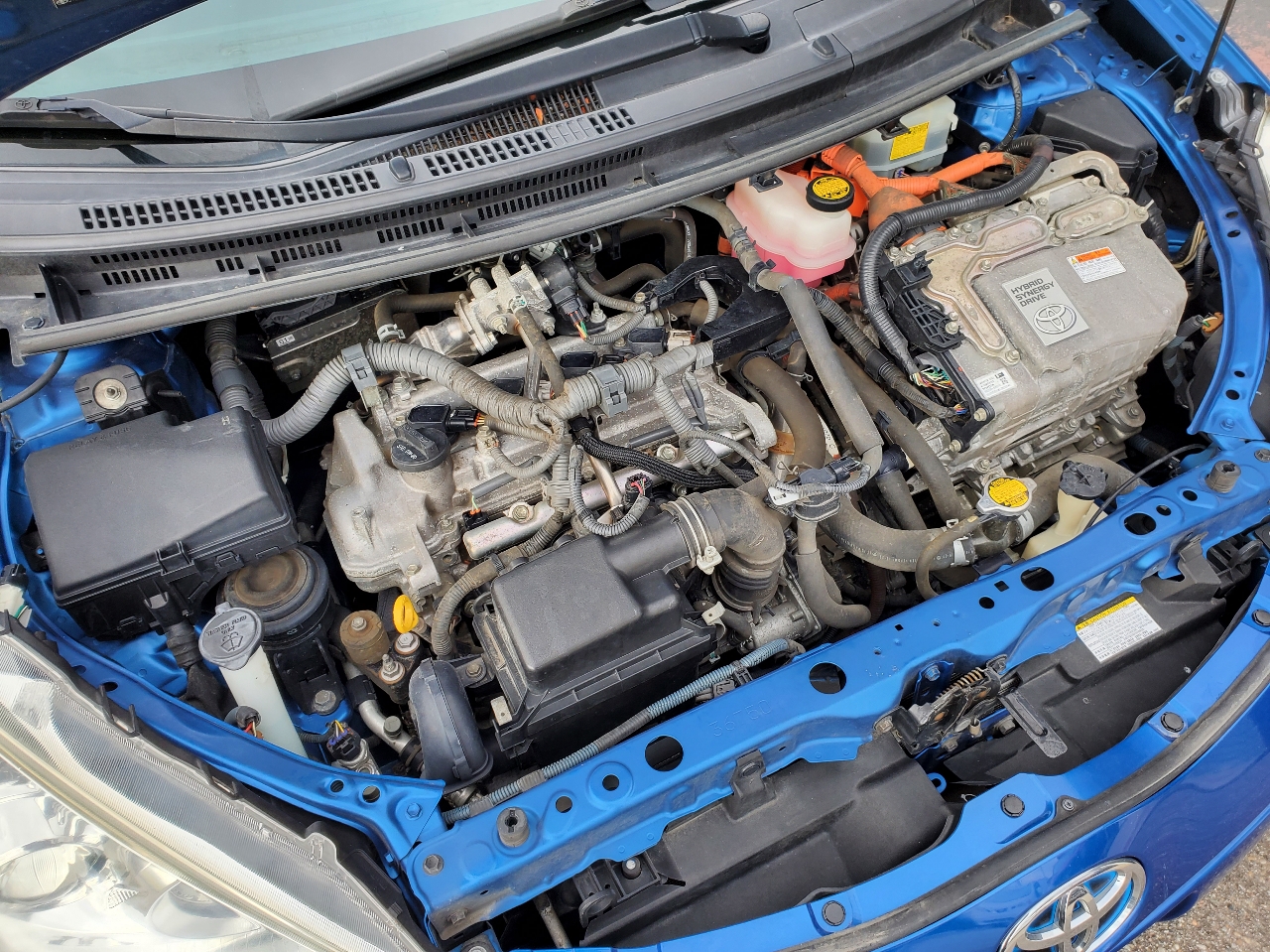 Toyota Prius c 5dr HB Four (Natl) 2012